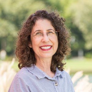 Meet your Posher, Julie